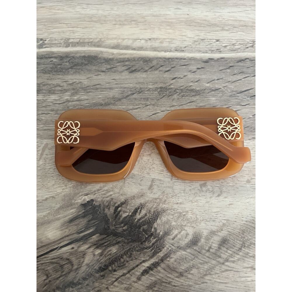 Loewe Lw400351 44E Anagram Square orange pastel Clear square Frame Sunglasses - Picture 3 of 10